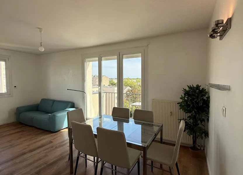 Appartement à louer, 60m², Compiègne
