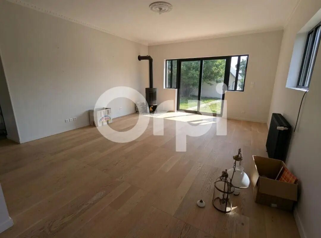 Maison à vendre, 139m², Cuise-la-Motte