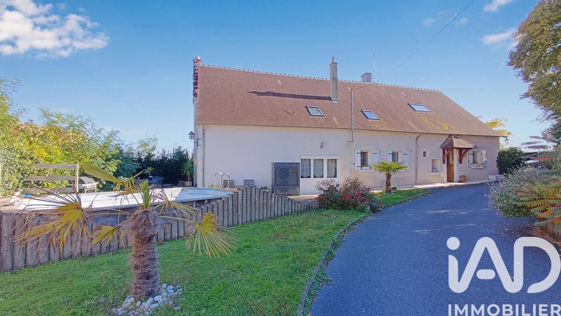 Maison à vendre, 222m², Saint-Genou
