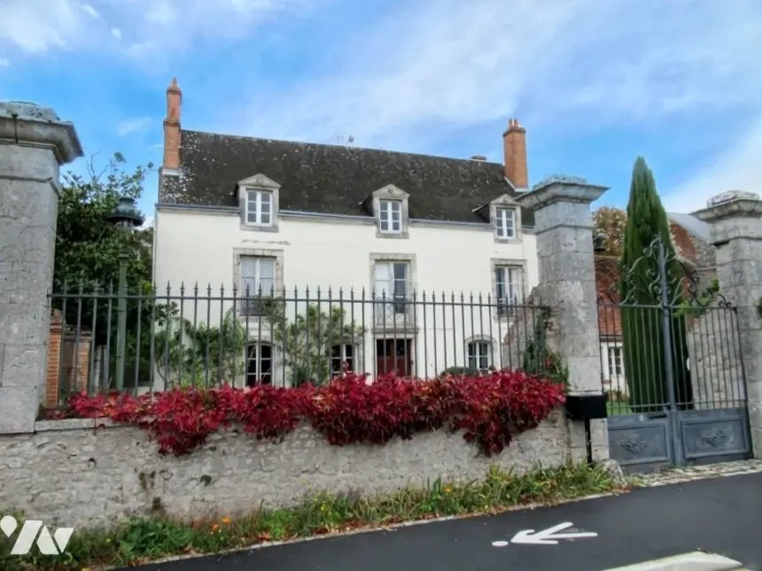 Maison à vendre, 371m², Chaingy