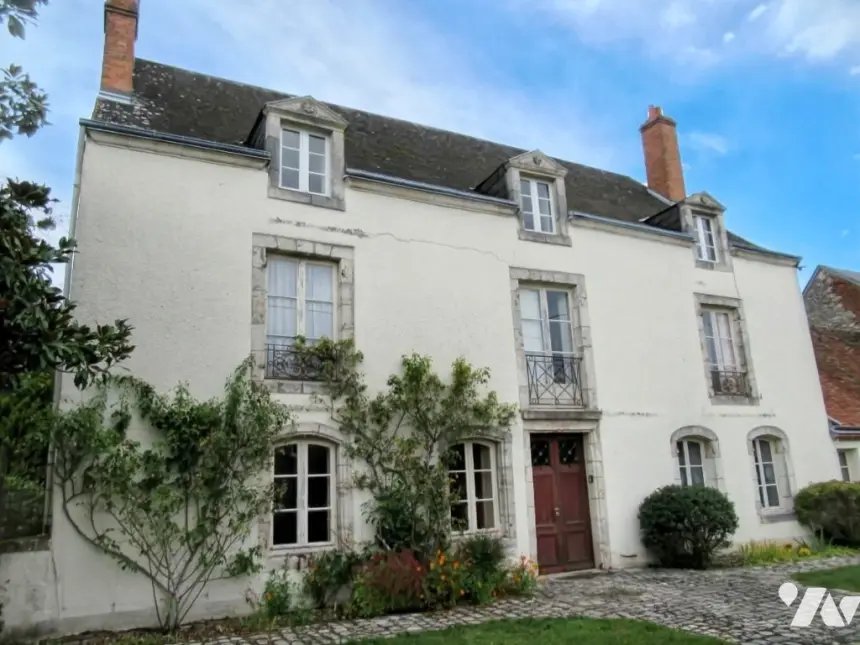 Maison à vendre, 371m², Chaingy