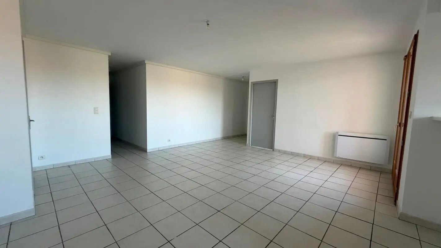 Appartement à louer, 65m², Grenade