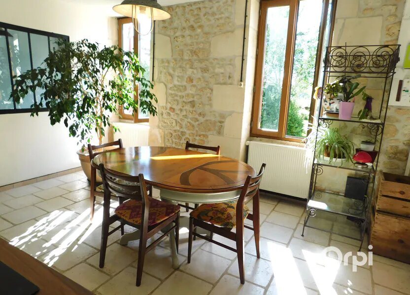 Maison à vendre, 183m², Sainte-Gemme