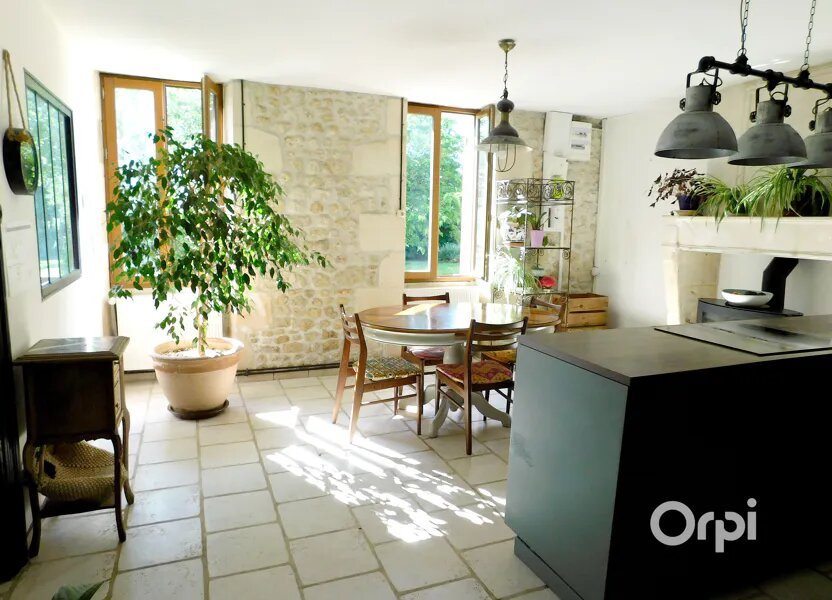Maison à vendre, 183m², Sainte-Gemme