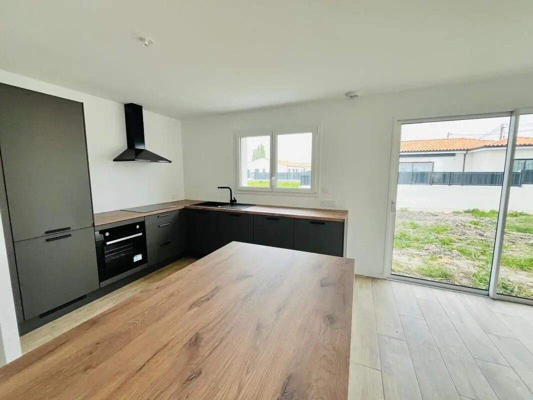 Maison à vendre, 96m², Médis