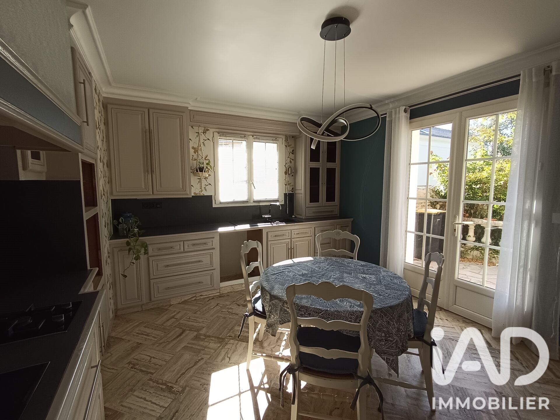 Maison à vendre, 168m², Doué-en-Anjou
