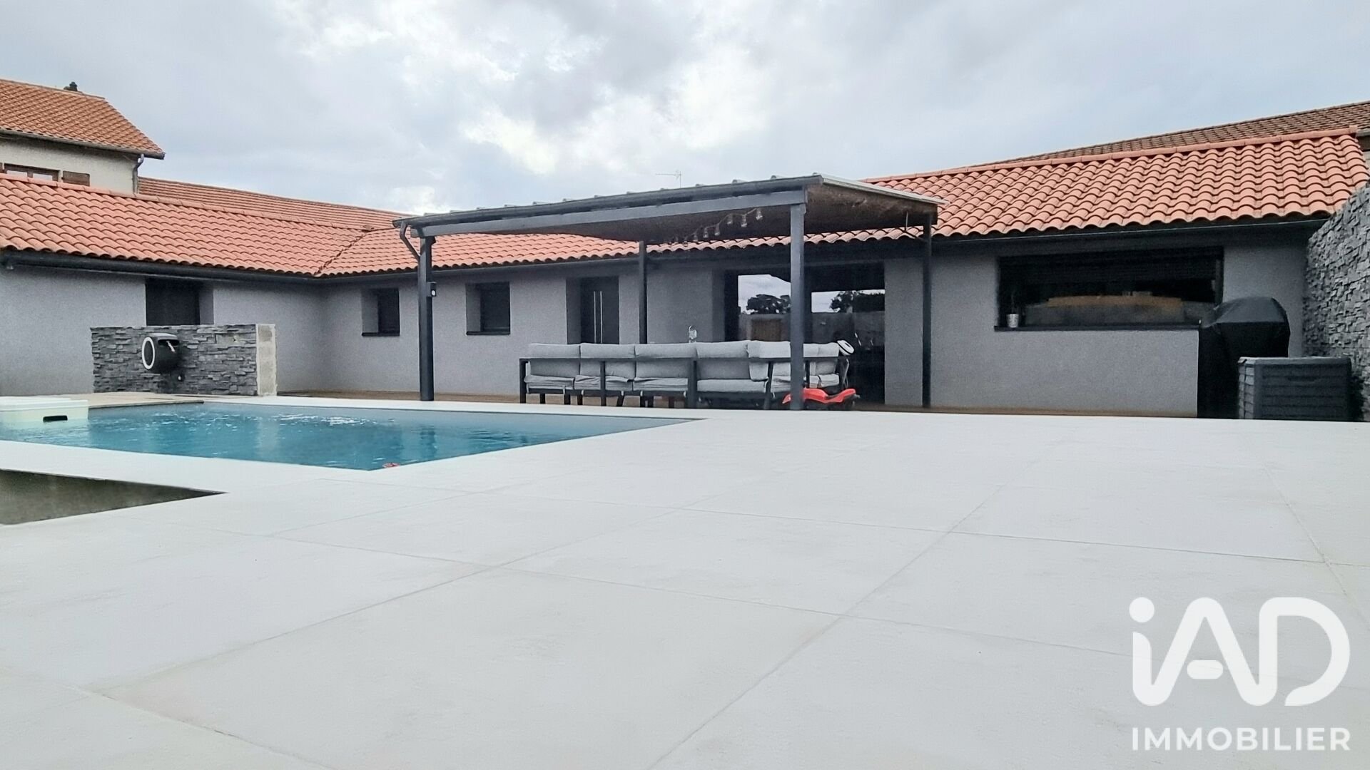 Maison à vendre, 110m², Saint-Romain-le-Puy