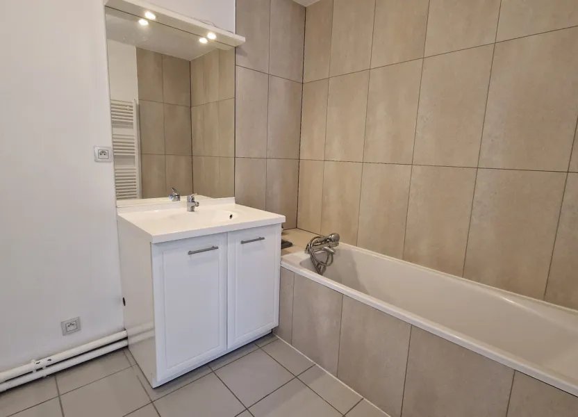 Appartement à louer, 65m², Cruseilles