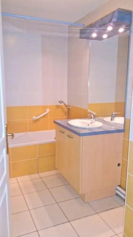 Appartement à vendre, 67m², Cruseilles