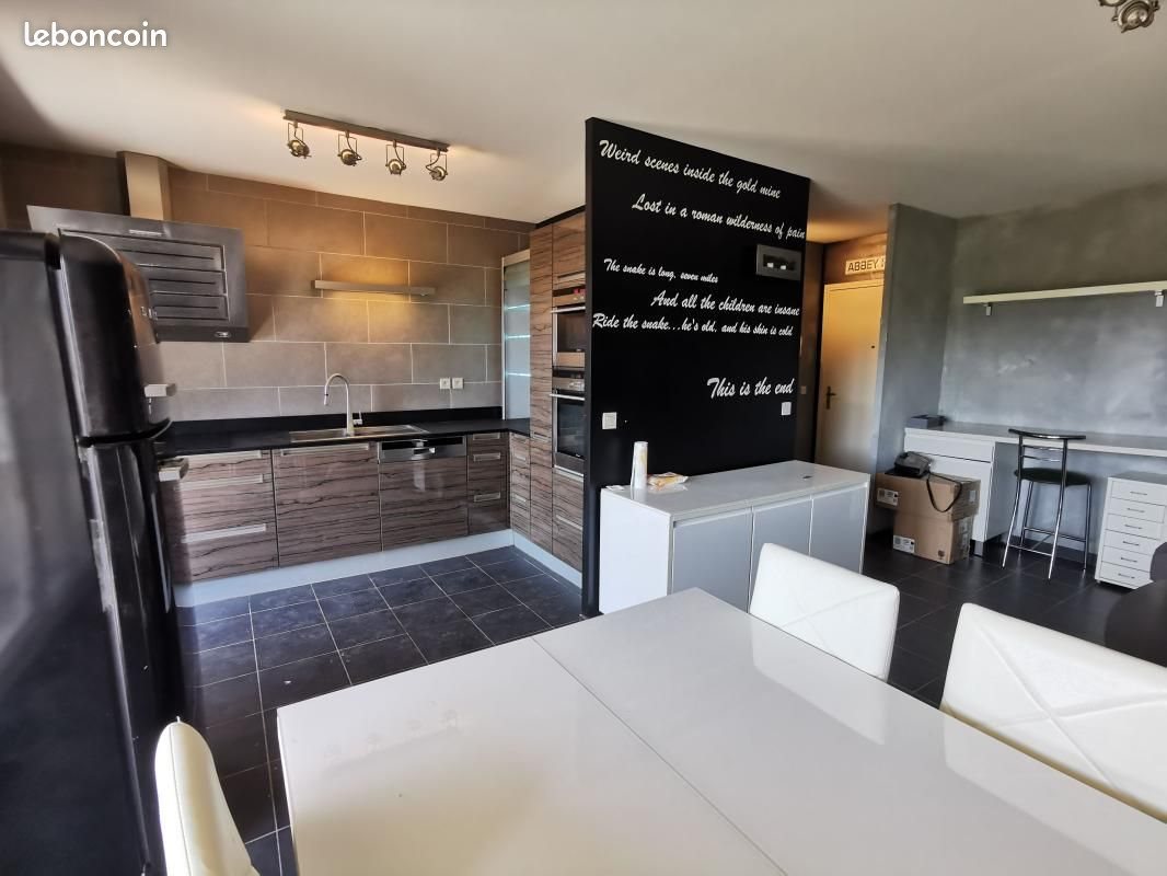 Appartement à louer, 47m², Saint-Julien-en-Genevois