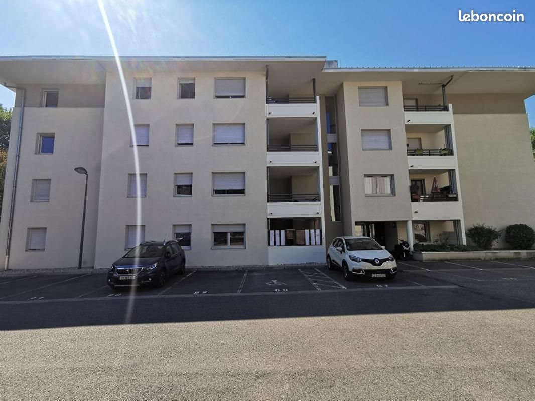 Appartement à louer, 47m², Saint-Julien-en-Genevois