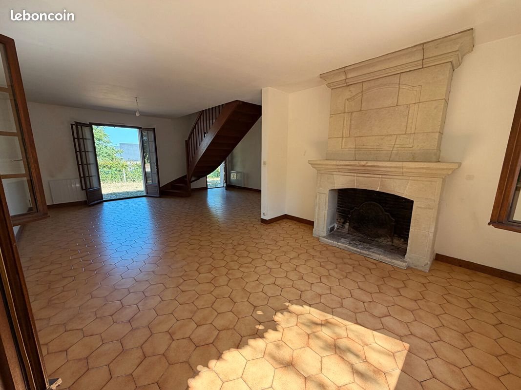 Maison à vendre, 120m², Chinon