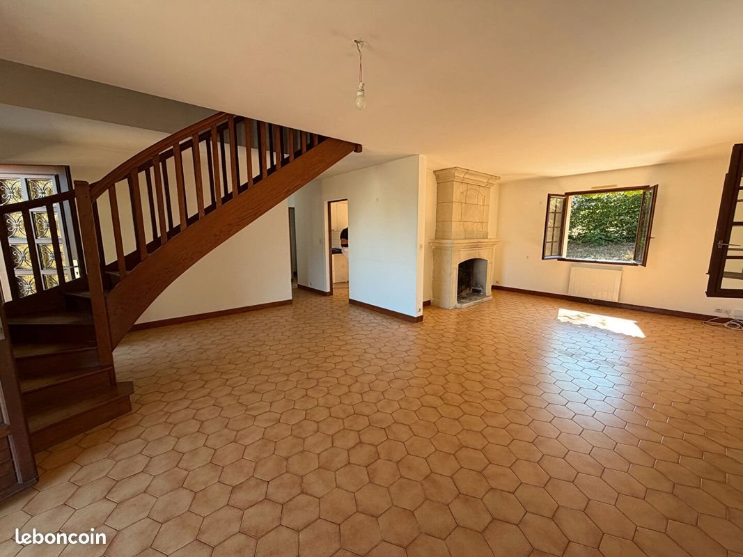 Maison à vendre, 120m², Chinon