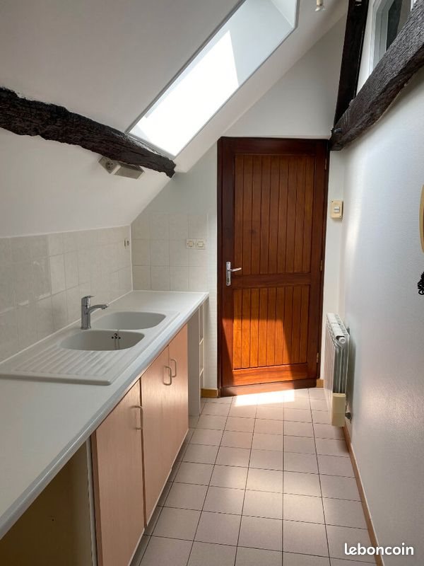 Appartement à louer, 14m², Chinon