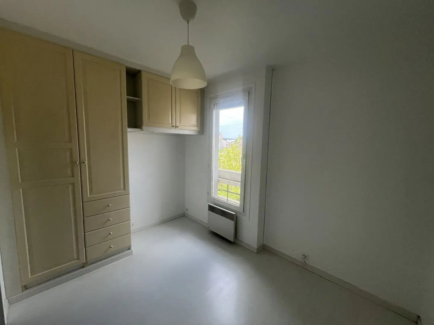 Appartement à louer, 73m², Massy