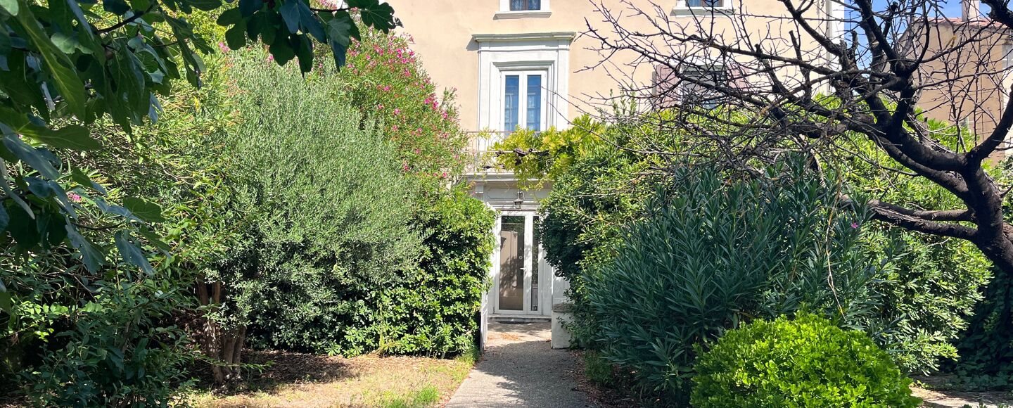 Maison à vendre, 183m², Entraigues-sur-la-Sorgue
