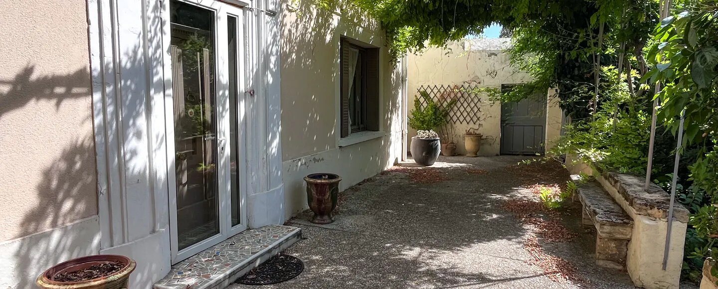 Maison à vendre, 183m², Entraigues-sur-la-Sorgue