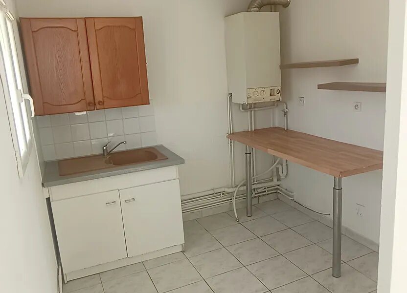 Appartement à louer, 73m², Miramas