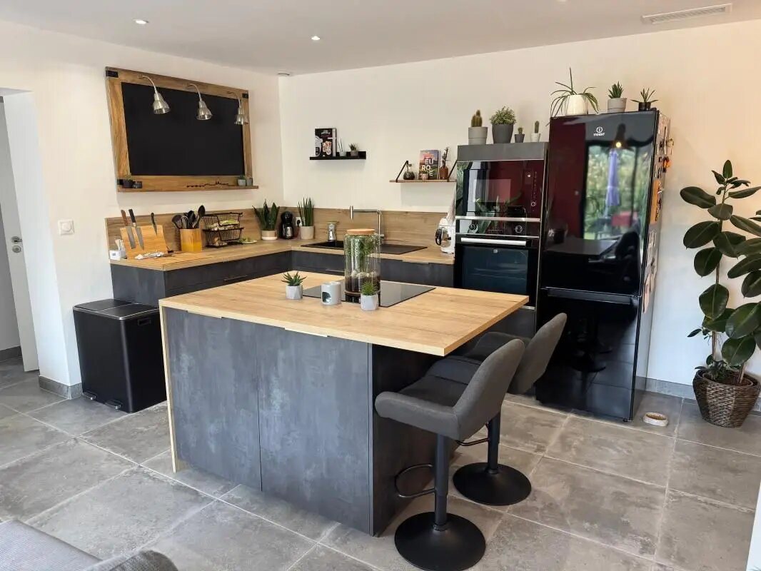 Maison à vendre, 116m², Saint-Saturnin-lès-Avignon