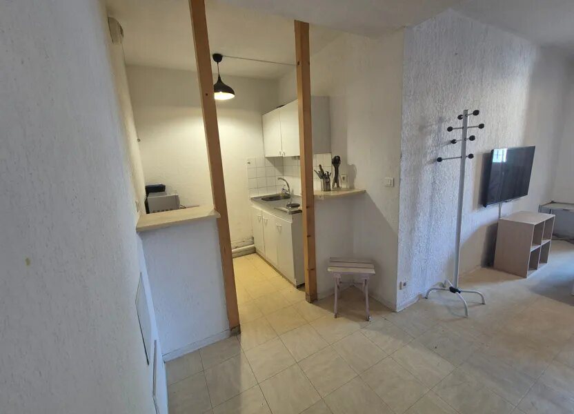 Appartement à louer, 28m², Salon-de-Provence