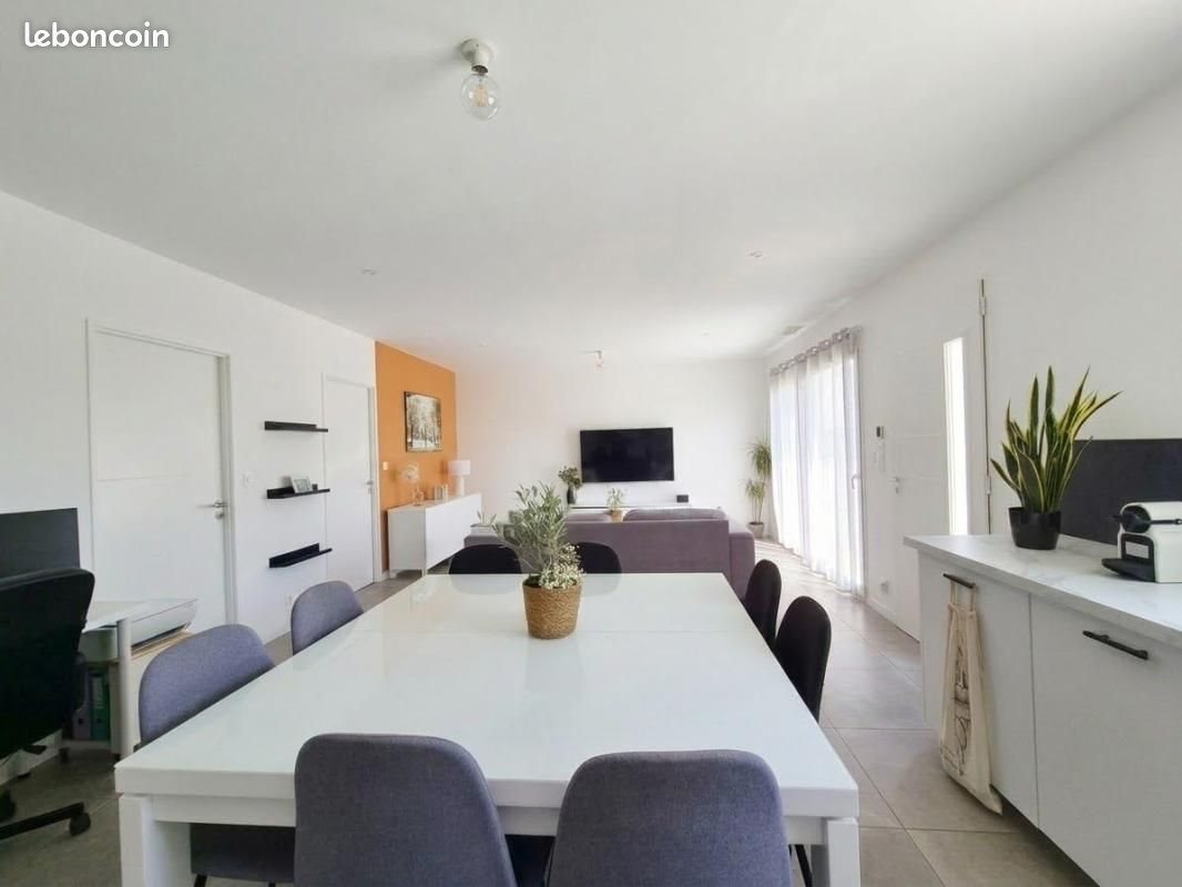 Maison à vendre, 86m², Sénas