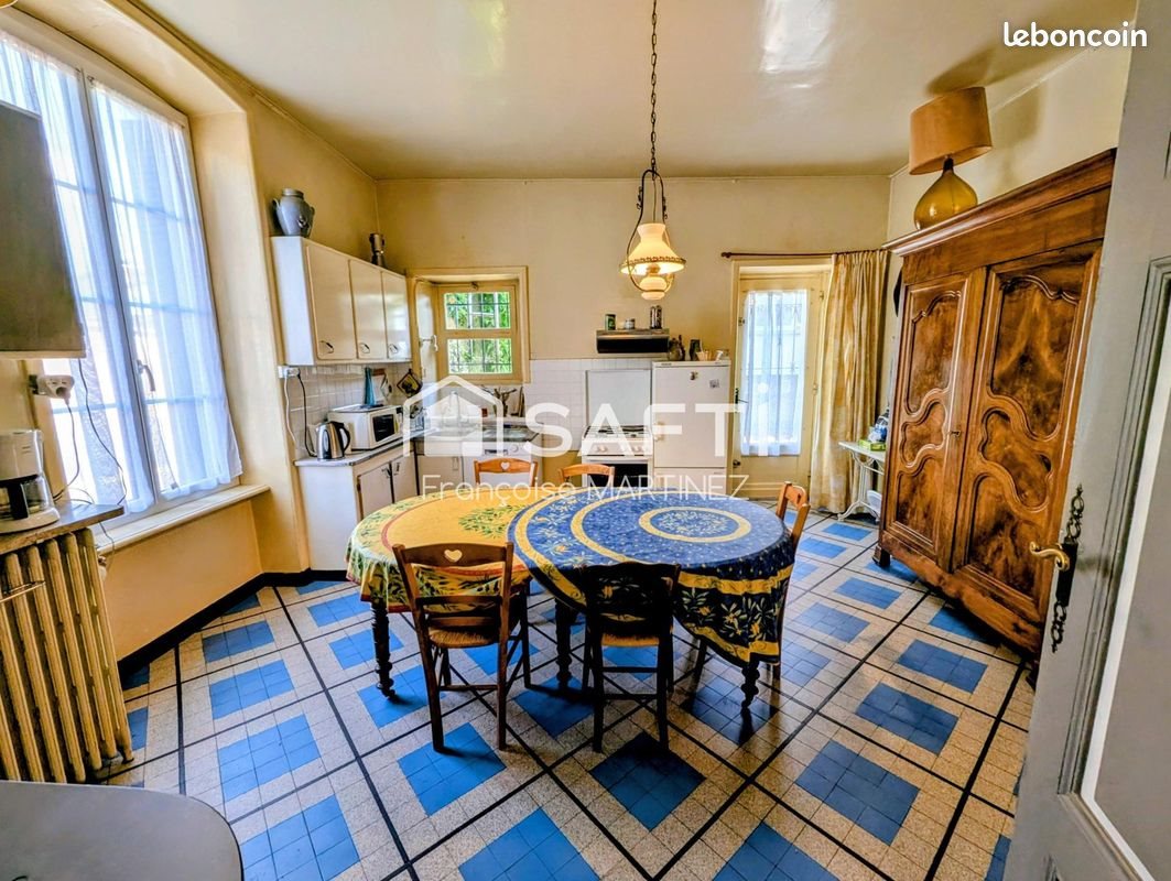 Maison à vendre, 396m², Panissières