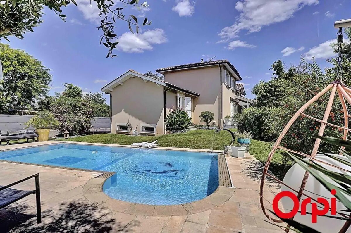 Maison à vendre, 136m², Mions