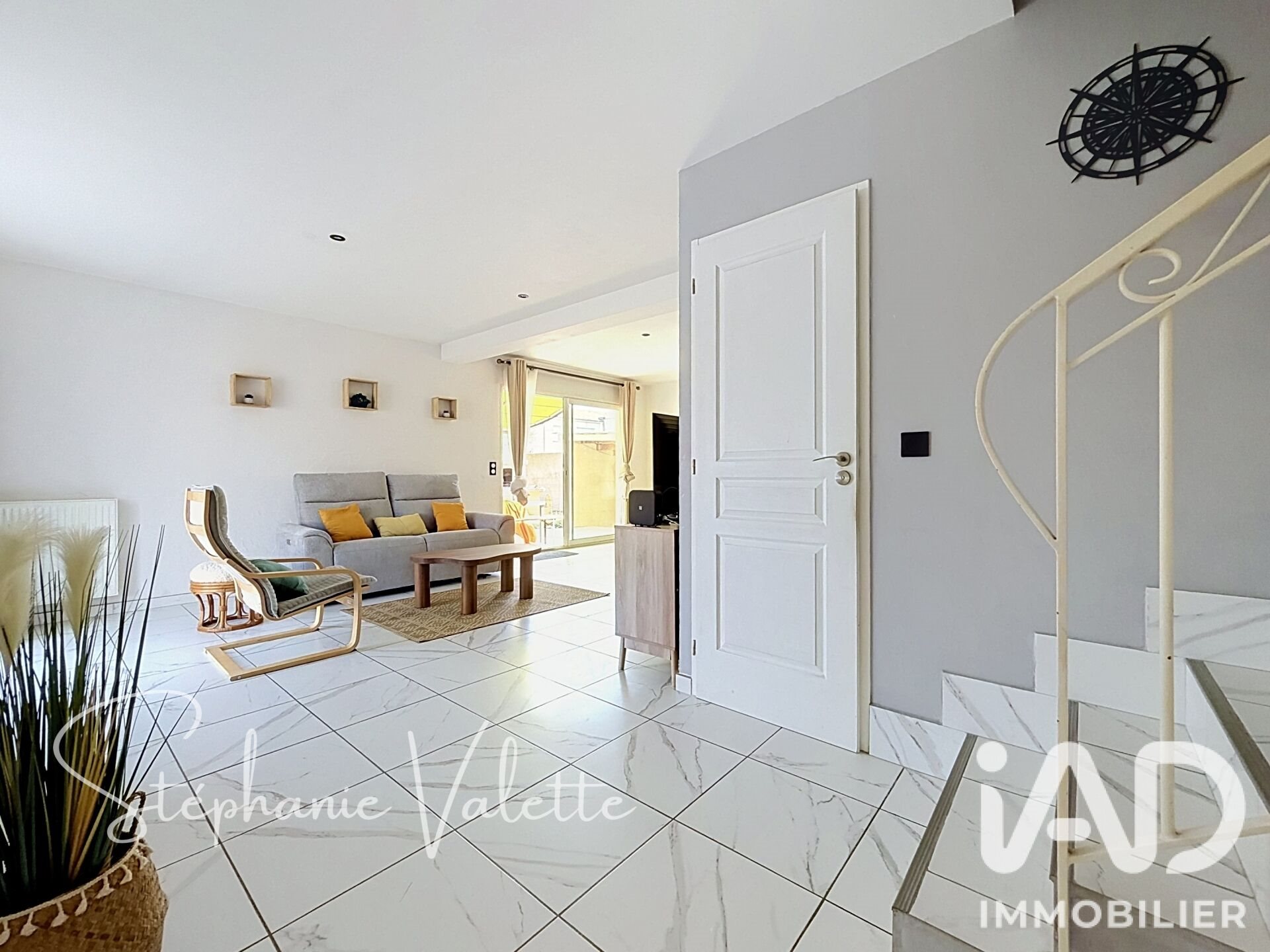 Maison à vendre, 121m², Mours-Saint-Eusèbe