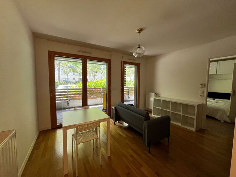 Appartement à louer, 35m², Massy