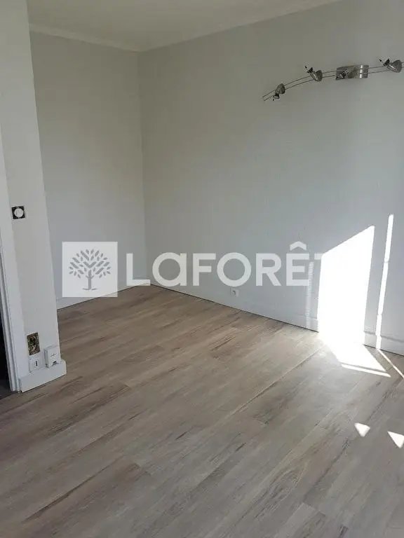 Appartement à louer, 36m², Massy
