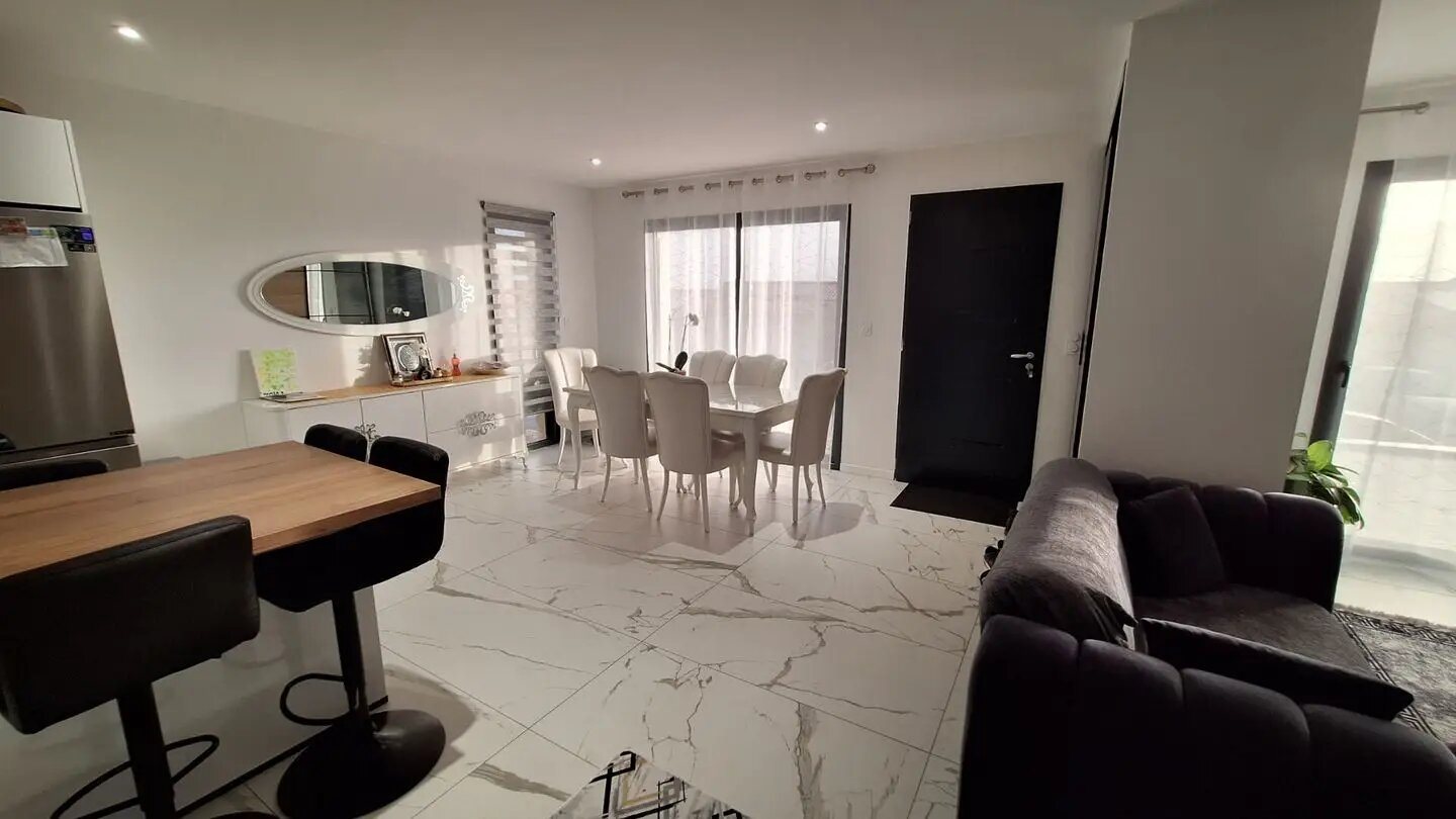 Maison à vendre, 136m², Les Martres-de-Veyre