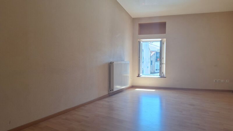 Maison à vendre, 44m², Pont-du-Château