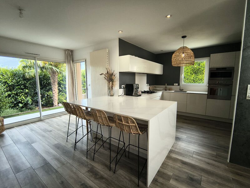 Maison à vendre, 238m², Cournon-d'Auvergne