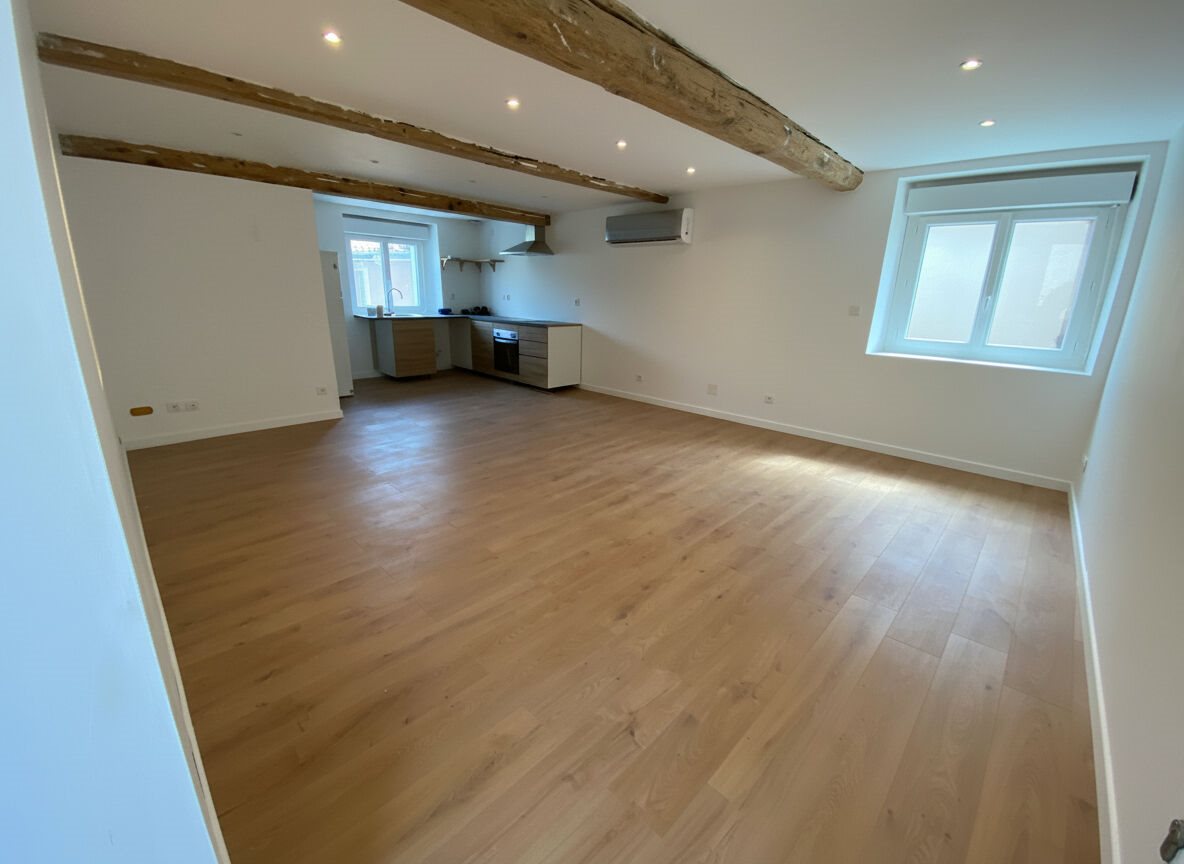 Maison à louer, 97m², Pexiora