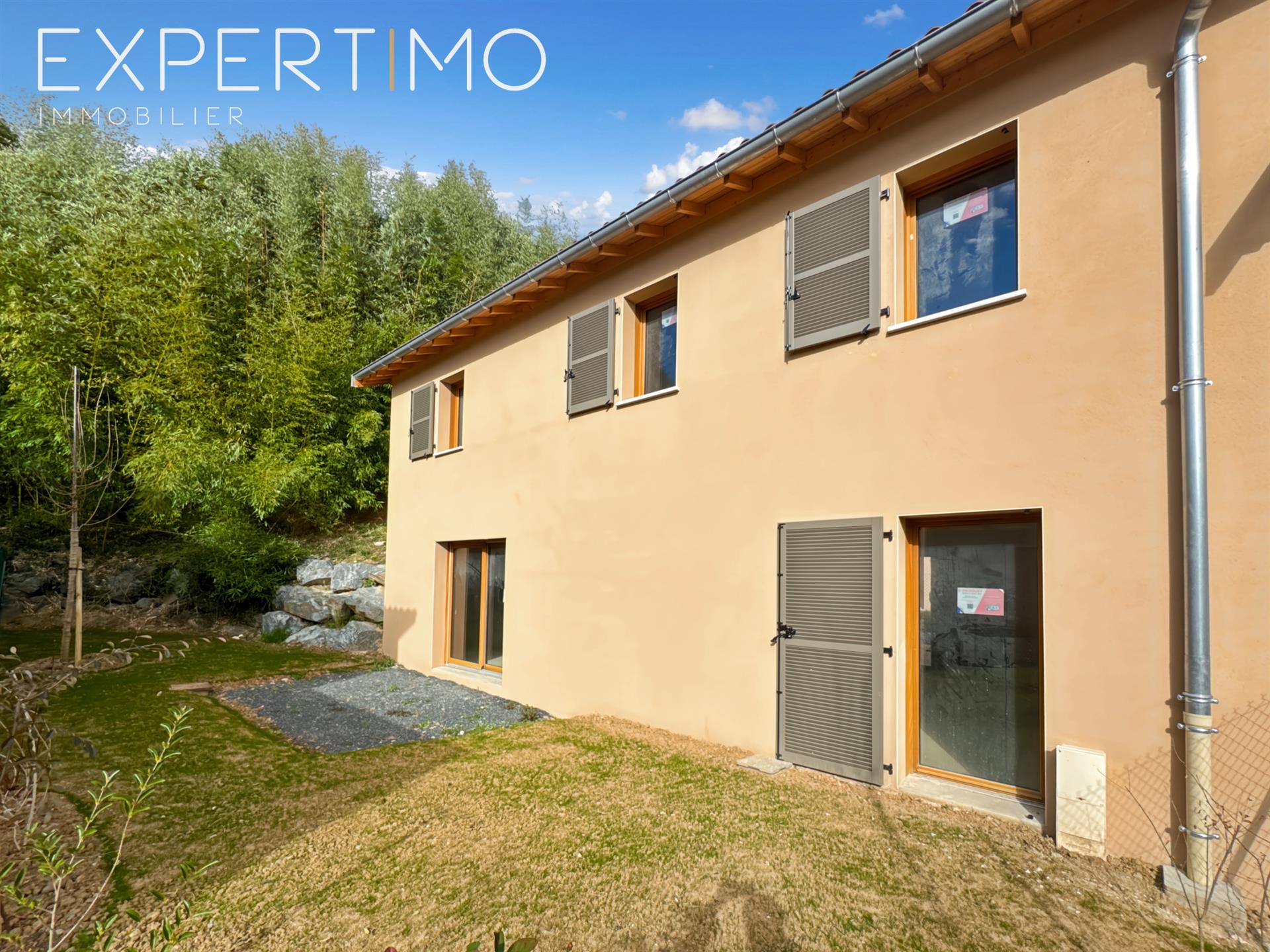 Maison à vendre, 132m², Sainte-Euphémie
