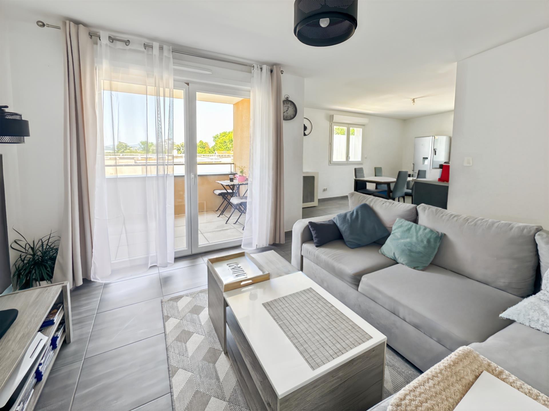 Appartement à vendre, 66m², Trévoux