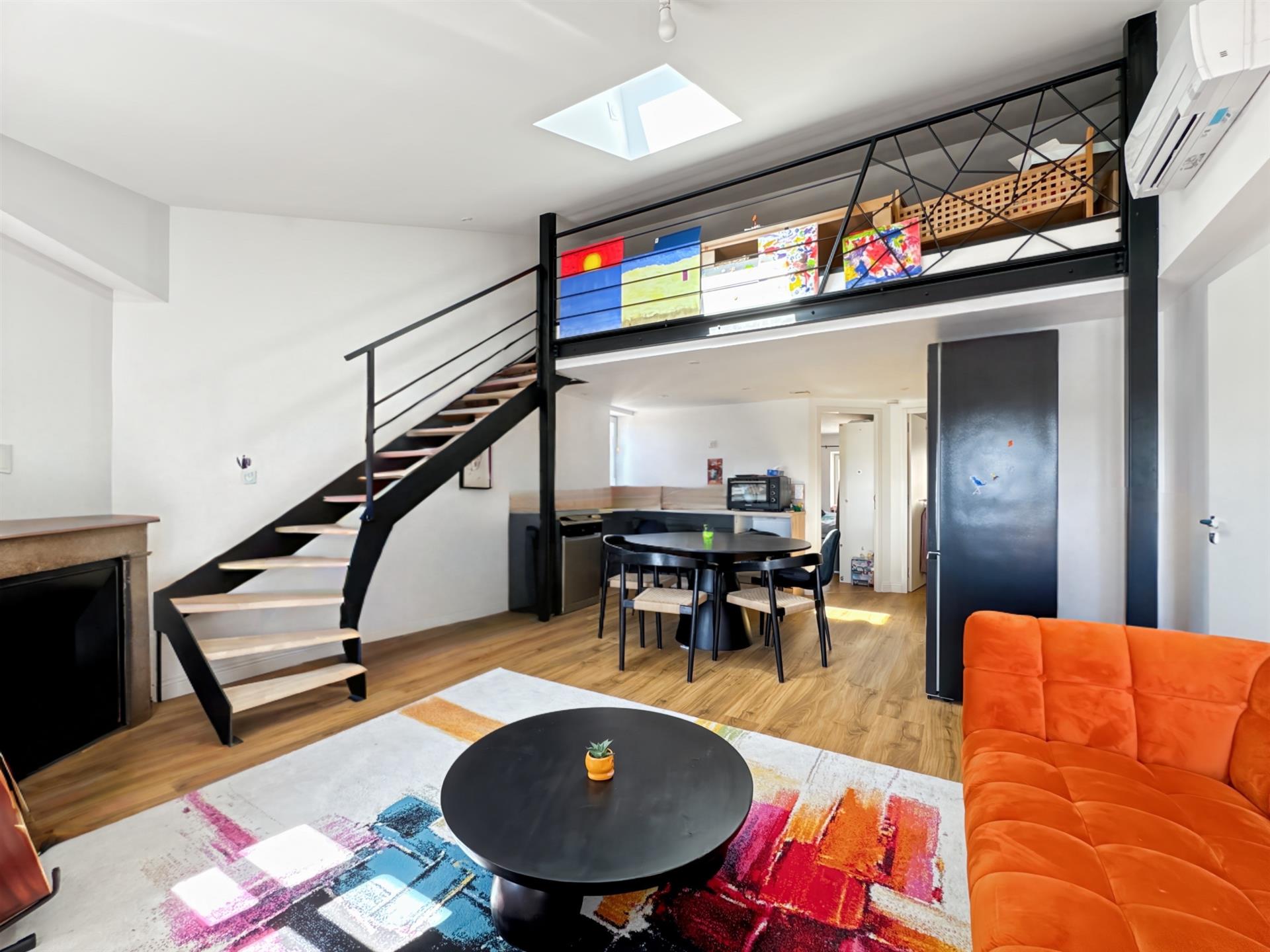 Appartement à vendre, 70m², Trévoux