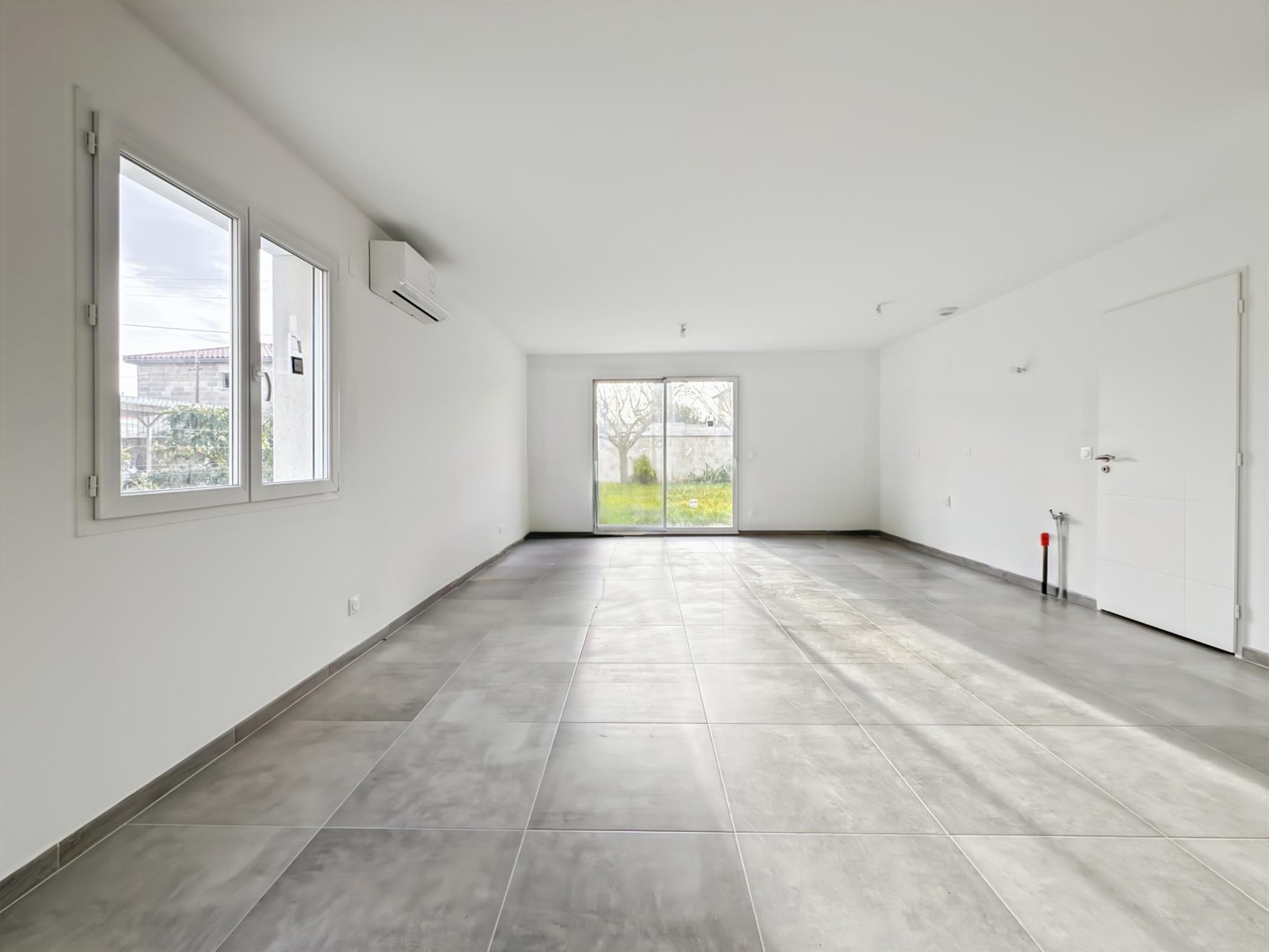 Maison à vendre, 100m², Saint-Didier-de-Formans