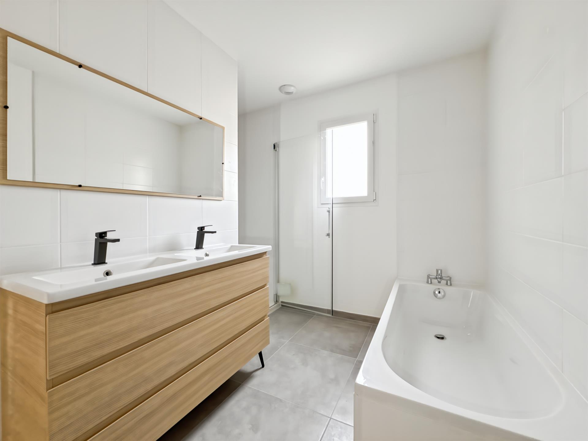 Maison à vendre, 100m², Saint-Didier-de-Formans