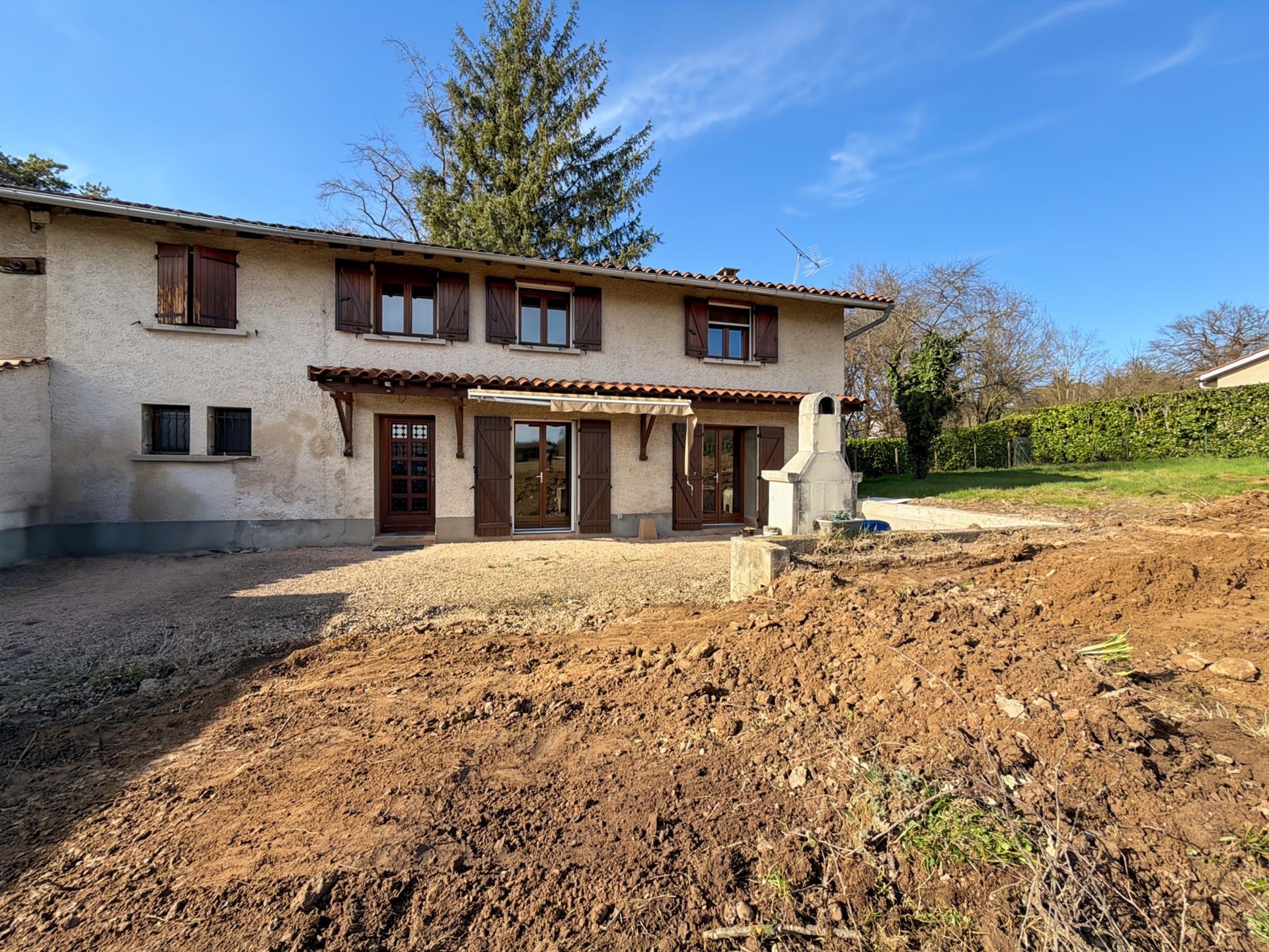 Maison à vendre, 140m², Sainte-Euphémie