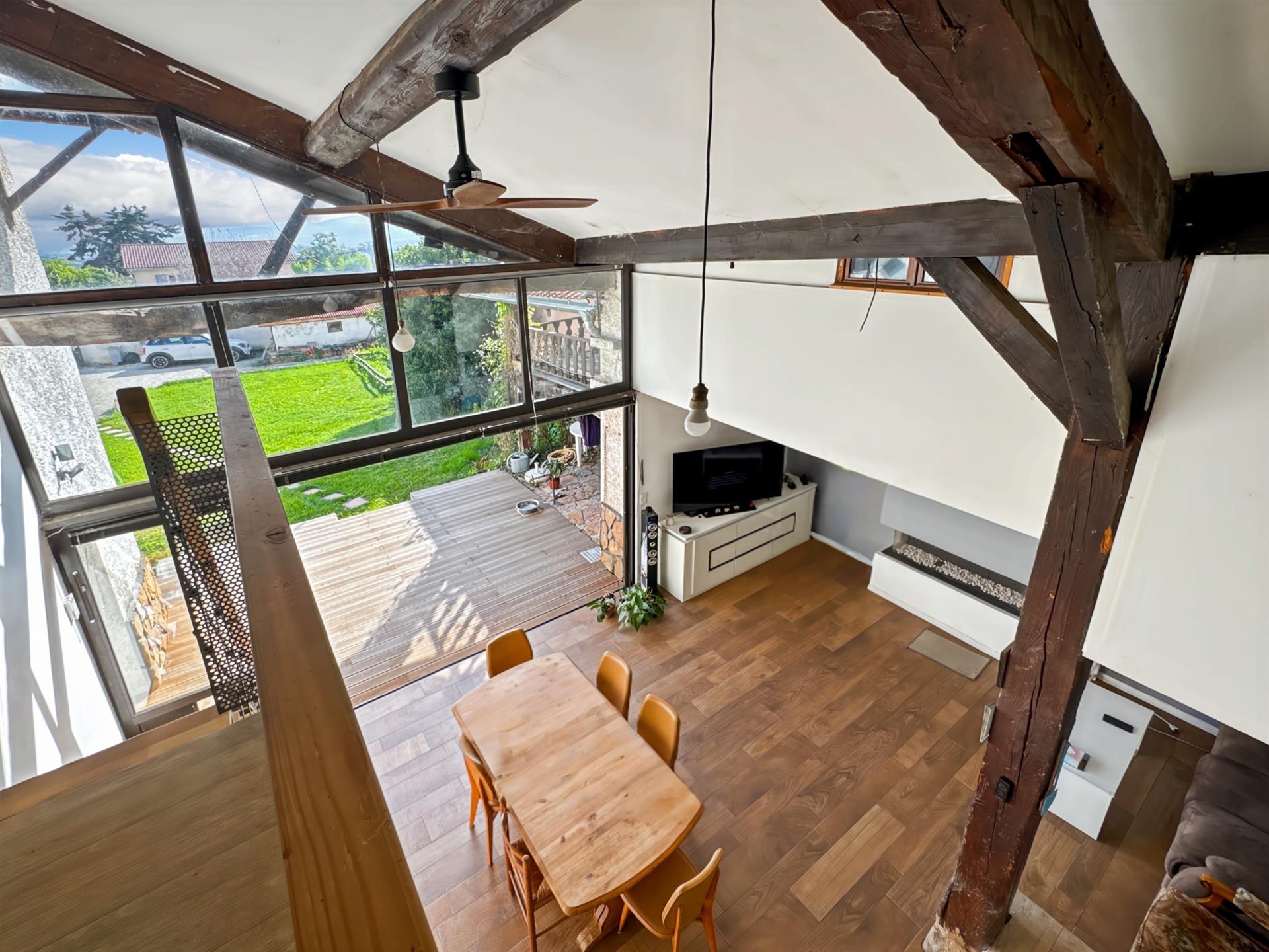 Maison à vendre, 239m², Reyrieux