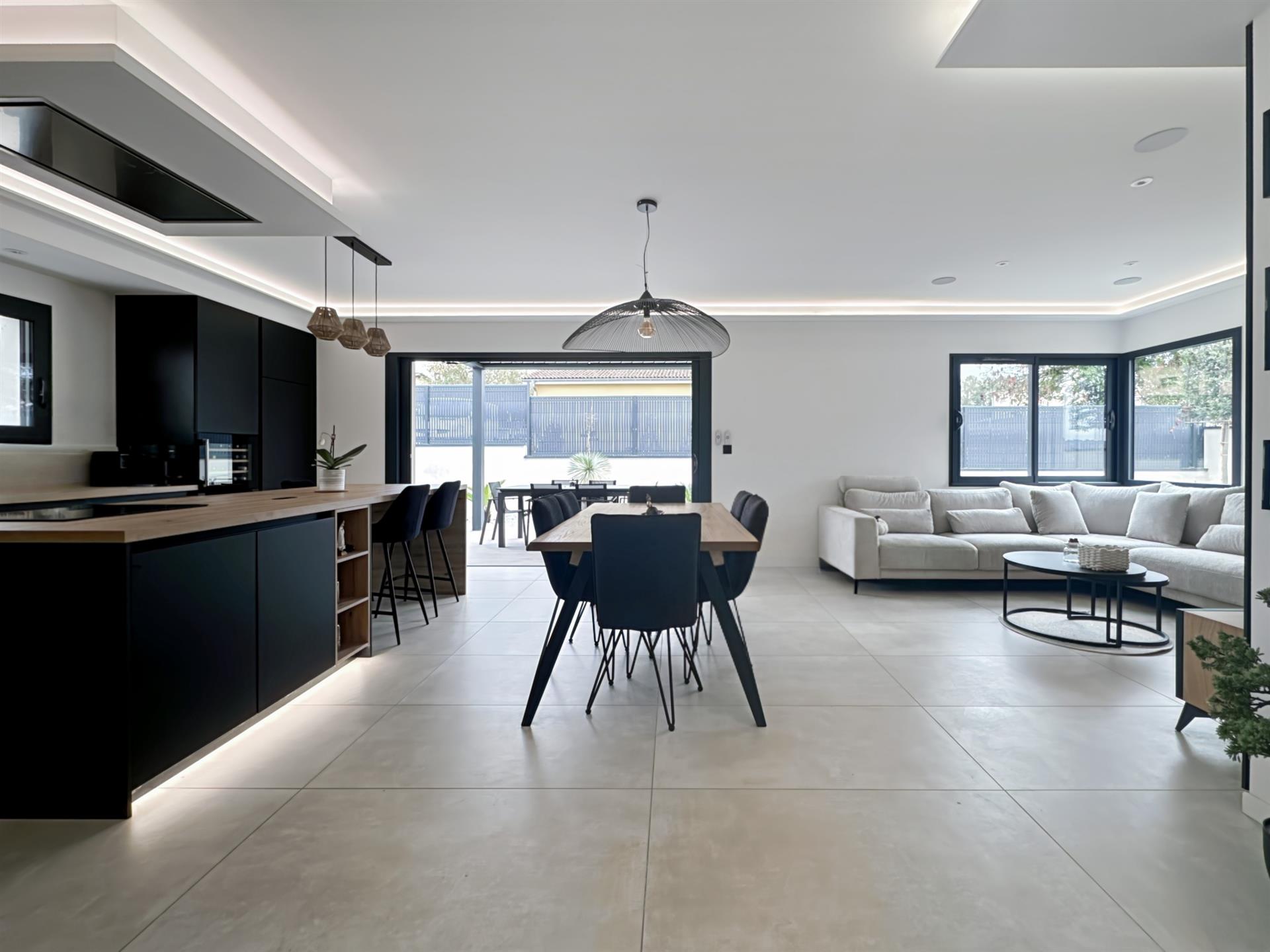 Maison à vendre, 160m², Parcieux