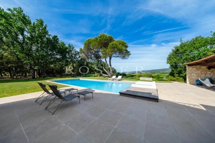Maison à vendre, 295m², Saint-Saturnin-lès-Apt