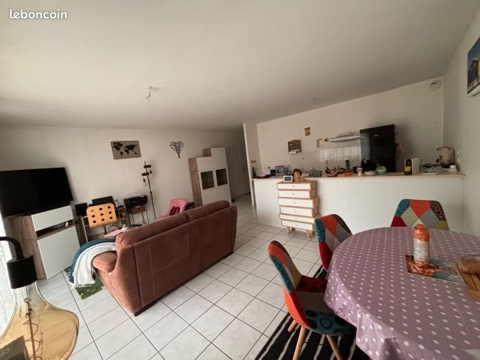 Appartement à louer, 65m², Flers