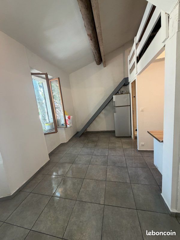 Appartement à louer, 29m², Marseille 13ème