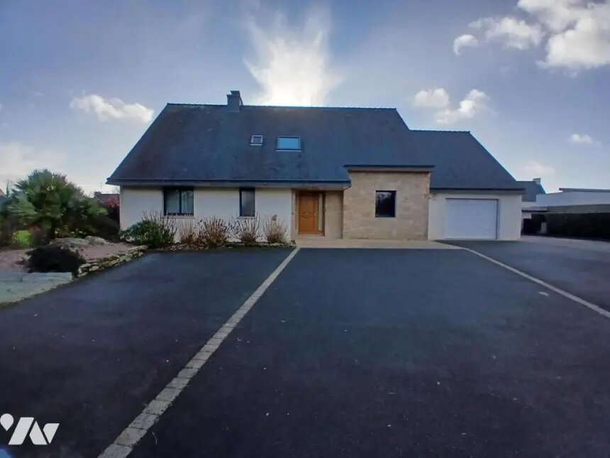 Maison à vendre, 185m², Surzur