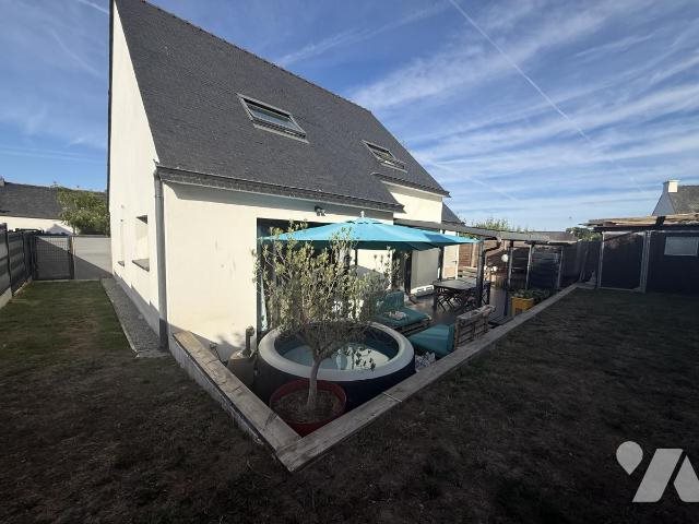 Maison à vendre, 115m², Theix