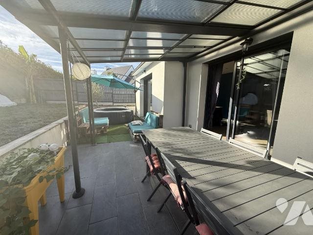 Maison à vendre, 115m², Theix