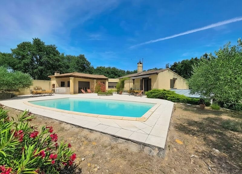 Maison à vendre, 176m², Domazan