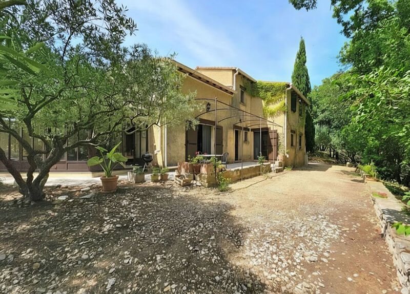 Maison à vendre, 176m², Domazan